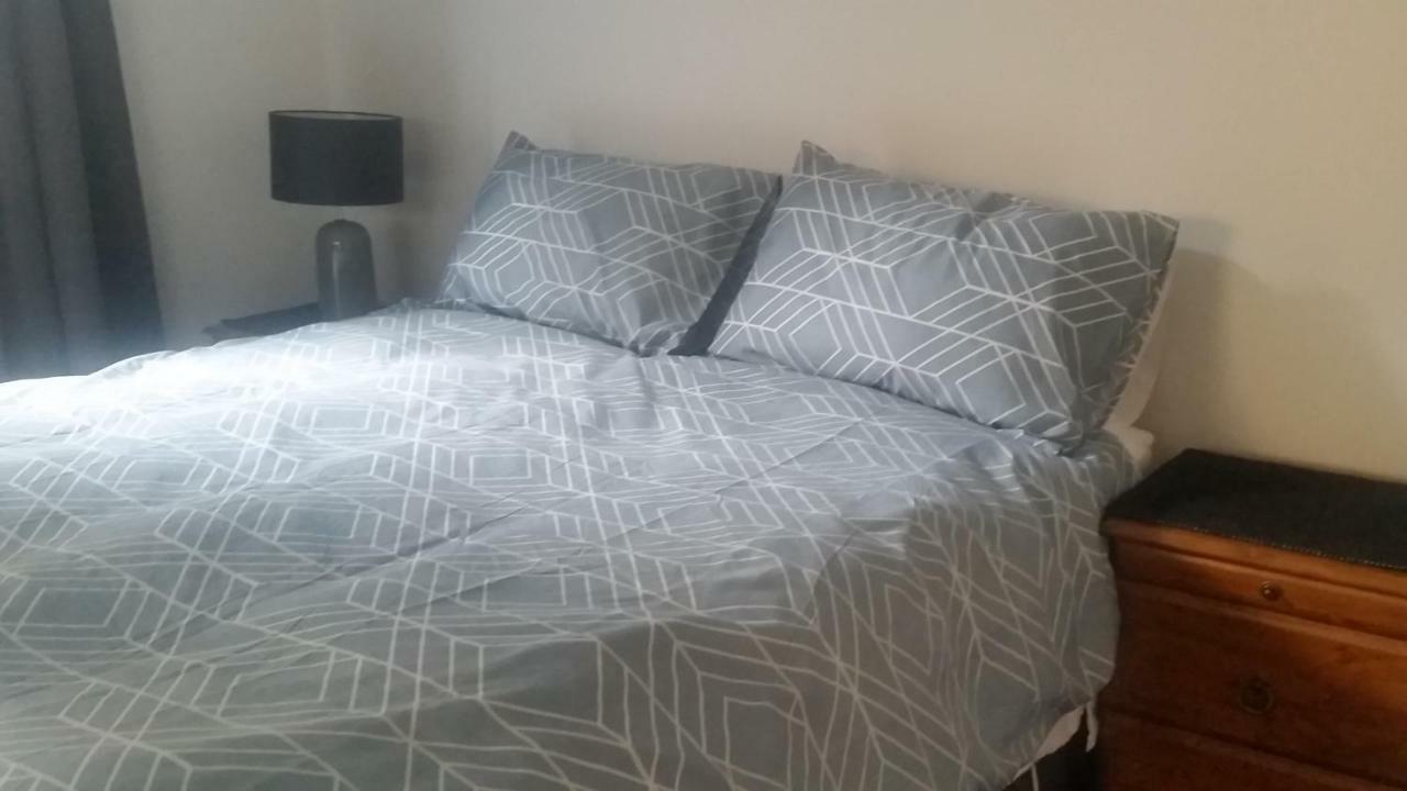 Edgehill - Semi Self-Contained Eco Friendly Home Tauranga Bagian luar foto